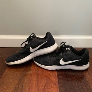 Nike Training Black Sneakers
